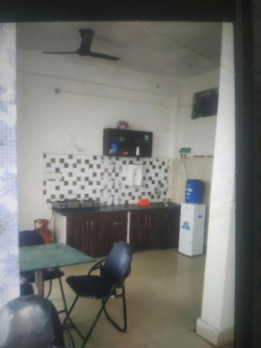 Green male rooms
